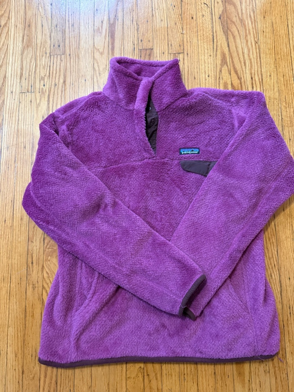 Patagonia Women's Fleece snap tee